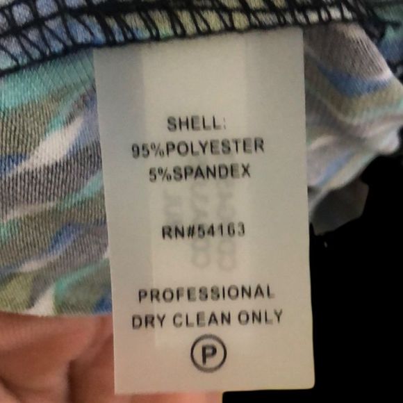 CALVIN Klein 👗 - Picture 10 of 10